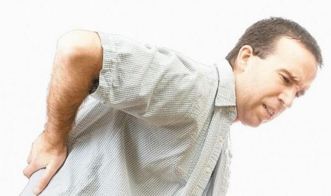 dor nas costas na osteocondrose da columna lumbar